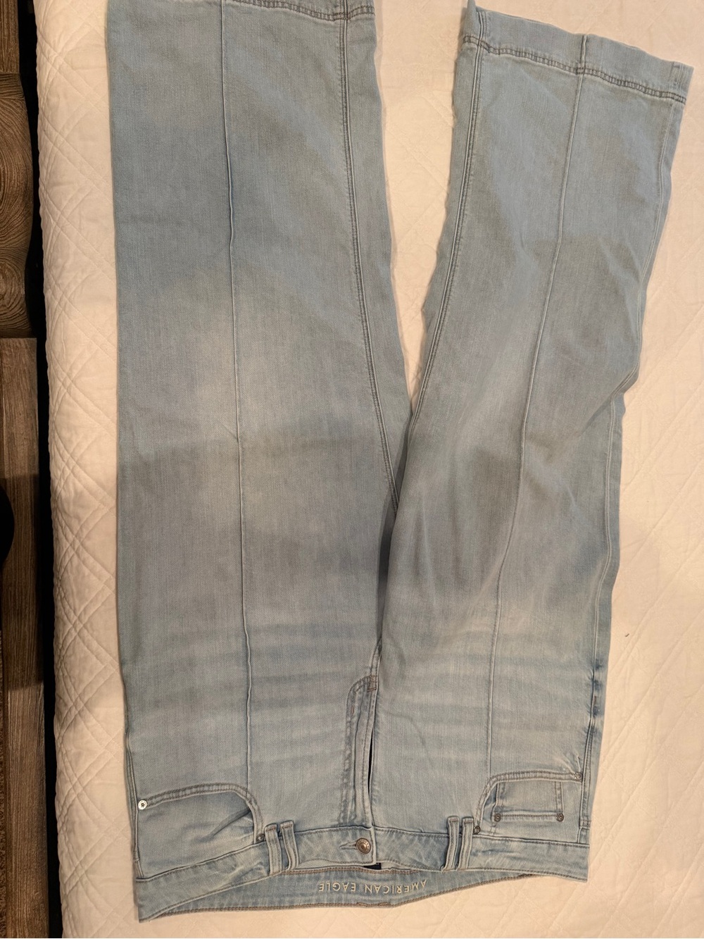 American Eagle Wide Leg Light Wash Denim Jeans
